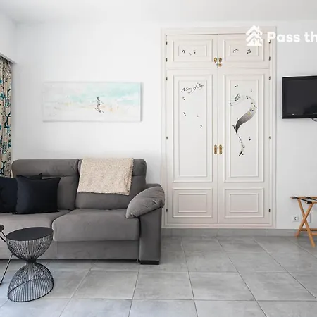 Apartment Pass The Keys En Pleno Corazon De Puerto Banus *