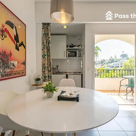 Apartment Pass The Keys En Pleno Corazon De Puerto Banus *